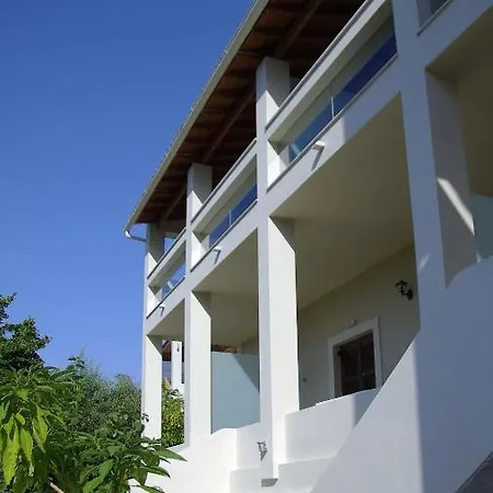 Vista Petros Apraos