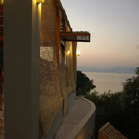 Vista Petros * Apraos