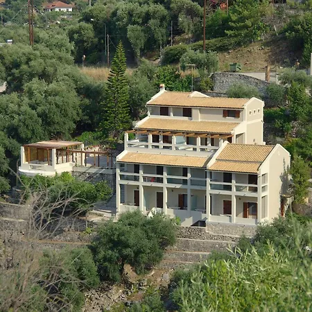 Vista Petros * Apraos