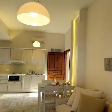 公寓 Vista Petros Apraos