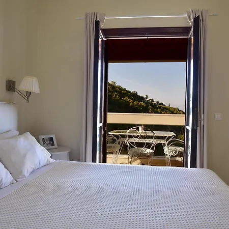 公寓 Vista Petros Apraos