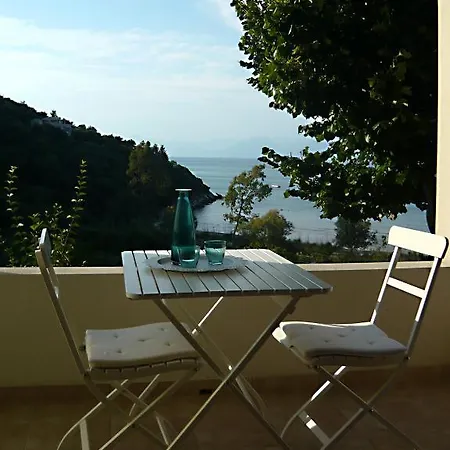 Vista Petros Apartament Apraos