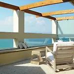 Vista Petros *