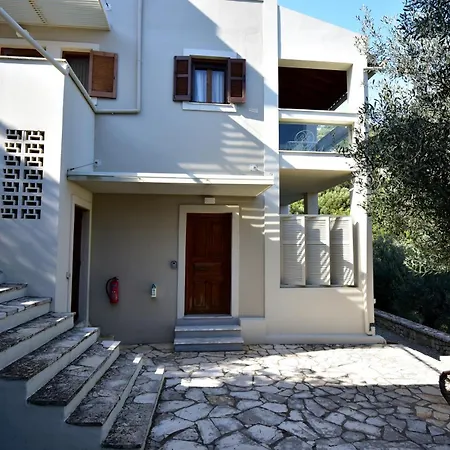 Vista Petros Apartment
